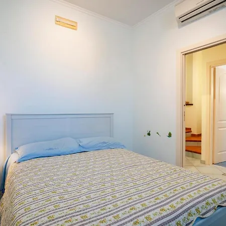 Cozy In Forio Na With House Sea View *